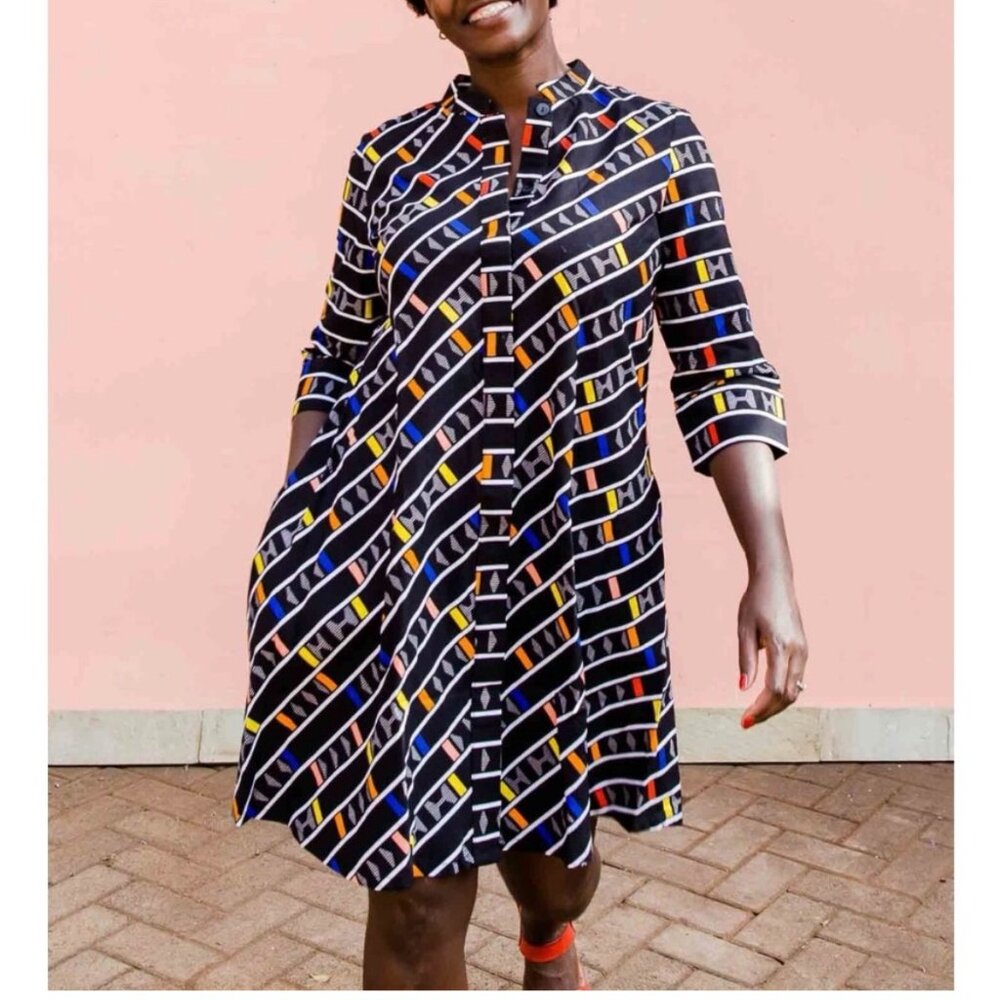 Zuri Black and Blue Patterned Top
